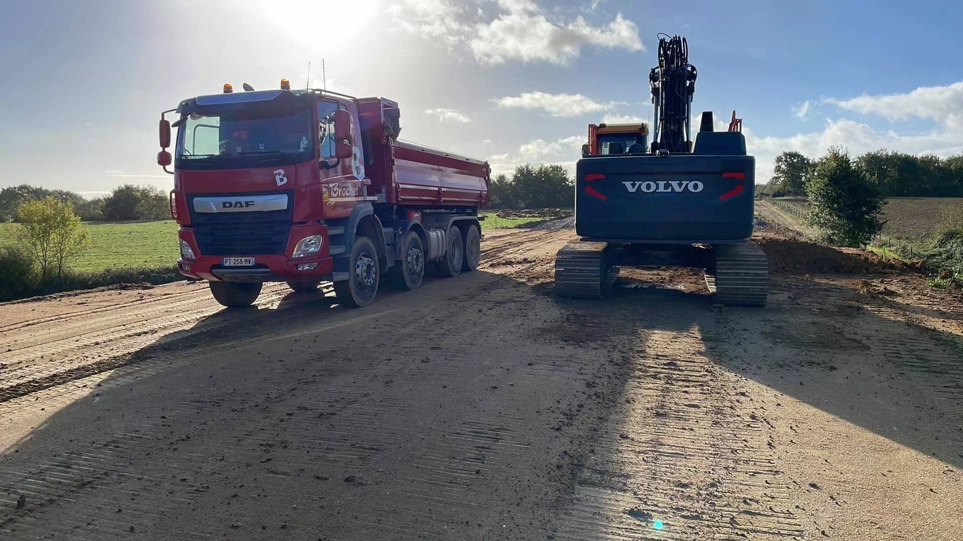 8X4 CHANTIER 8X4 CHANTIER